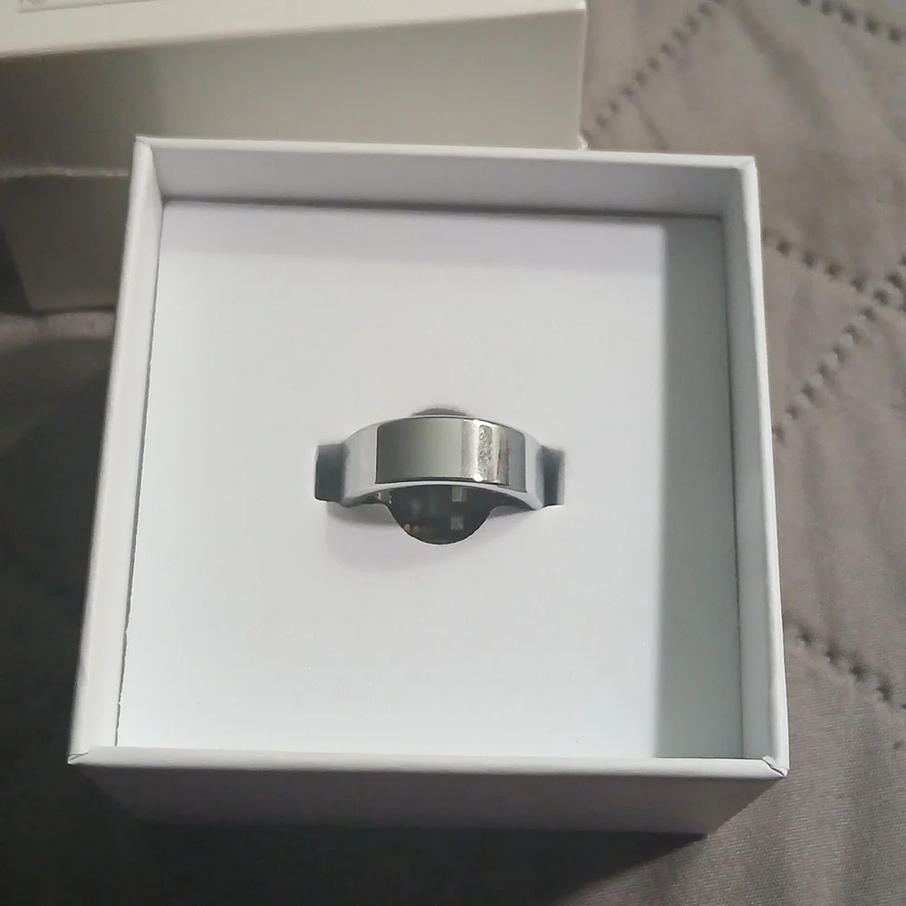 2 Smart Rings in Silver Sizes 8 And 10